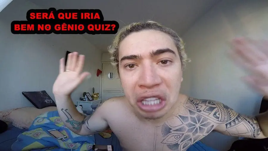 whindersson nunes jogando o genio quiz?