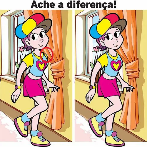 Resposta Ache a Diferença: A Menina De Boina