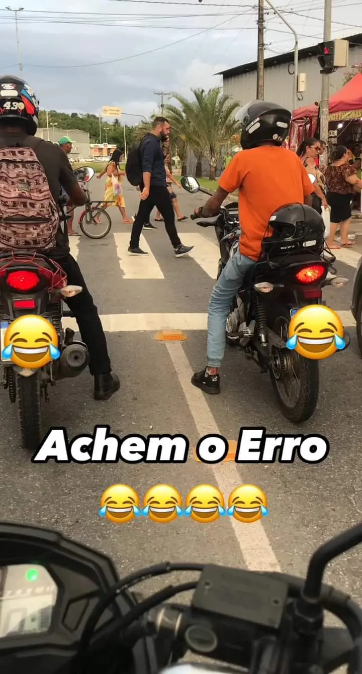 Desafio visual Ache o Erro: Os Motoqueiros