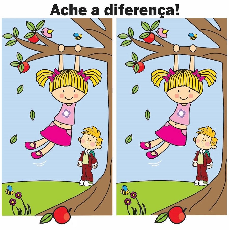 Ache a Diferença: A Menina Pendurada na Árvore